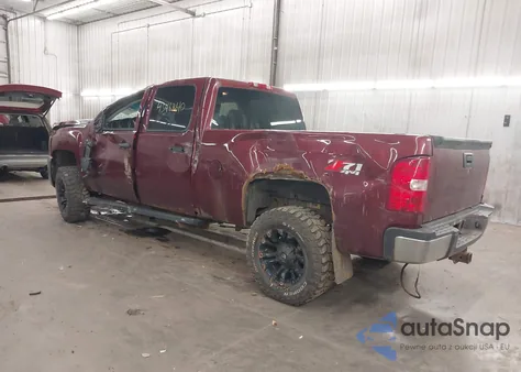 2008 Chevrolet Silverado 2500Hd Lt1 z USA, uszkodzony, nr VIN 1GCHK236X8F221994